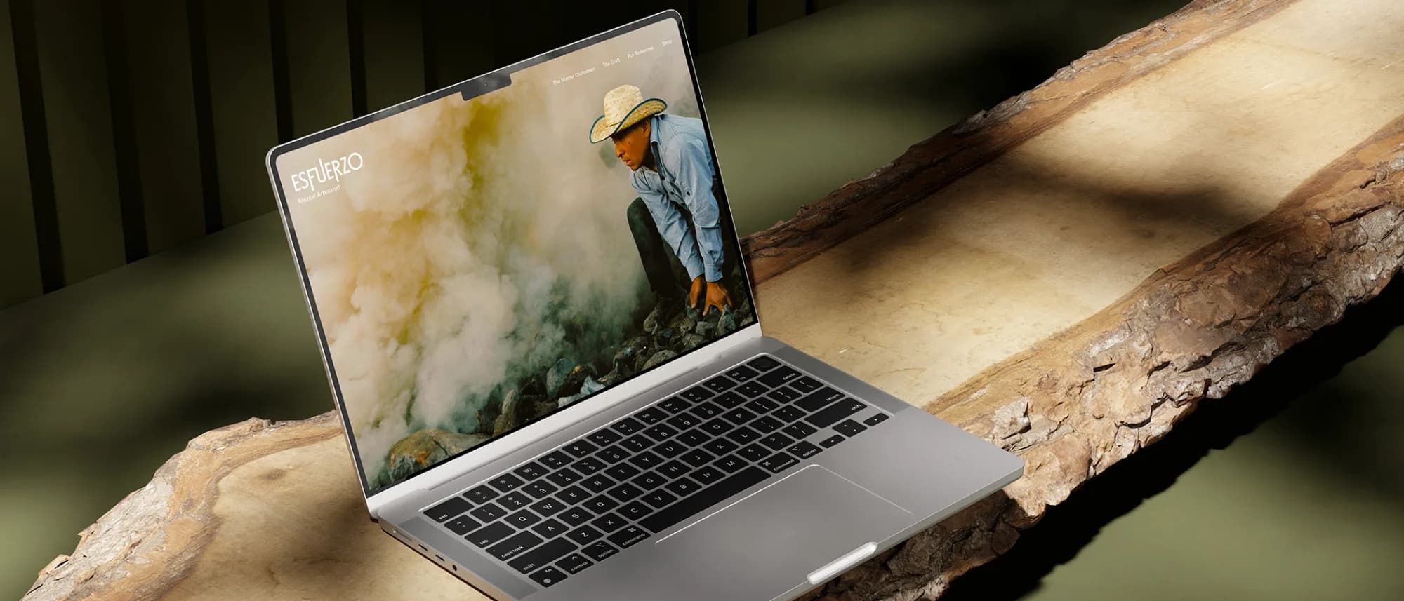 Esfuerzo Mezcal digital experience shown on a laptop